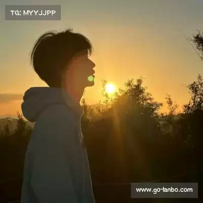 卓骅明